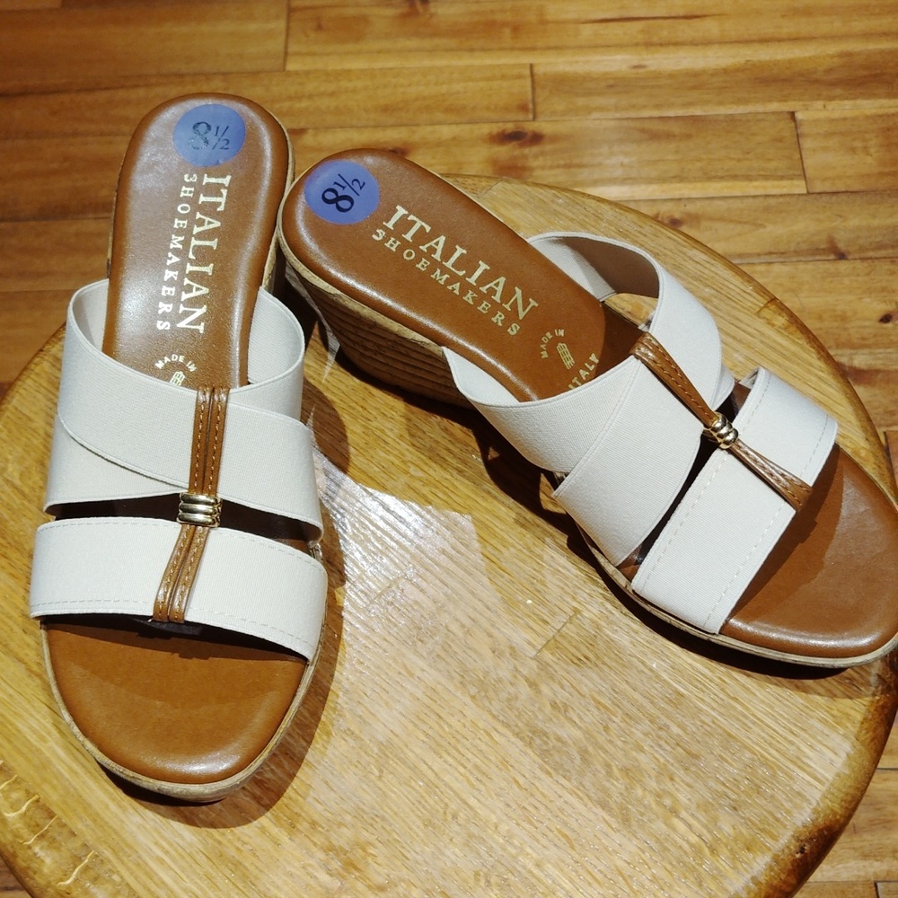 Italian Shoemakers "Sawyer-1" Wedge Sandals